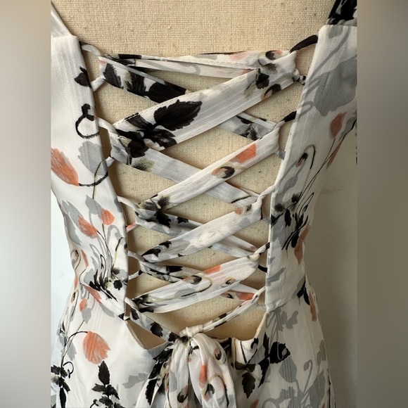 Saints + Secrets M Floral White and Black Dress - Picture 6 of 8